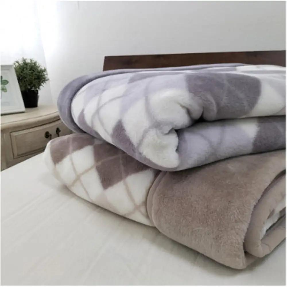 ［ロング2枚組］吸湿発熱ボリューム2枚合せ毛布 約140×220cm （ベージュ1枚・グレー1枚） JM-2203L-2P