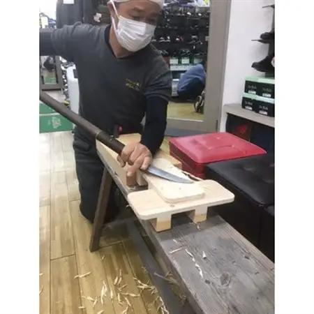 郡上踊り　踊り下駄　槍鉋(やりかんな)下駄　男性用XLサイズ　鼻緒/麻の葉(白)【1362839】