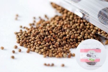 132．ゆず胡椒1個　焙煎えごま（実）1個　セット