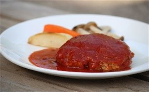 佐賀牛合挽煮込みハンバーグは1ランク上の美味しさです。