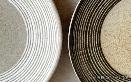【瀬戸焼】 Komasujibori こま筋彫 小皿 5枚 (白) 【カネ三商店】 / 食器 皿 プレート ギフト / 瀬戸市[BBDD041]