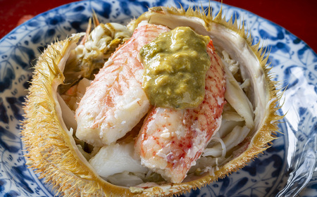 訳あり 北海道産 毛ガニ ＜ 冷凍 ＞ ボイル 約 1kg （ 2～4尾 ） 毛蟹 毛がに かに カニ 蟹 かに味噌 カニ味噌 海鮮 海産物 わけあり 訳アリ