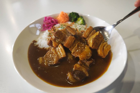 洋食厨房舶来亭で人気の氷温熟成カレーをご自宅で！ 3箱