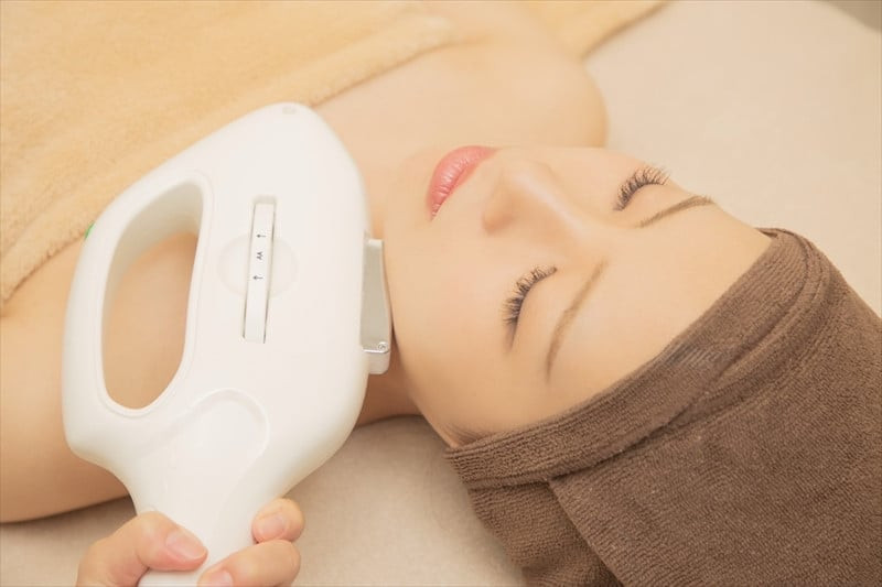 【女性限定美肌全身脱毛】　フォト脱毛全身＆お顔脱毛60分 【 エステ 神奈川県 小田原市 】 142069_GT010