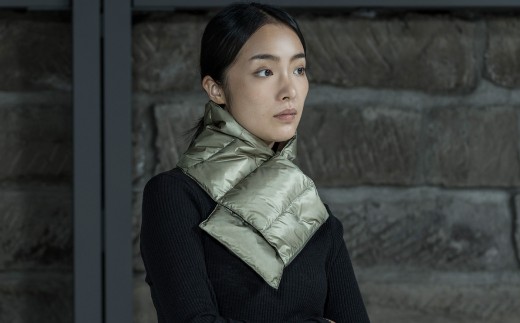 ＜UNISEX＞ 北海道ダウン ： RETAR NUY ／ レタールヌイ ［KOKARI ／ コカリ］ DOWN MUFFLER ［PISTACHIO］ 【2025年11月下旬より発送開始】 ダウンマフラー マフラー ダウン ショートマフラー 男女兼用 ユニセックス 北海道 小樽市