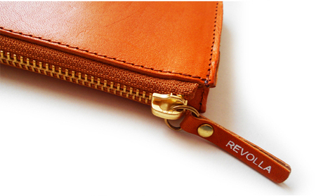 薄型デザイン　職人仕上げ　牛革Lジップロングウォレット　男女兼用 静岡県 牧之原市 REVOLLA