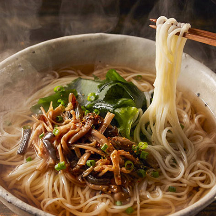 【誕生以来20年のロングセラー！】養々麺（8食入）/ ようようめん 長崎 養々麺 即席 にゅう麺 にゅうめん きのこ / 南島原市 / 雲仙きのこ本舗 [SBJ006]_イメージ2