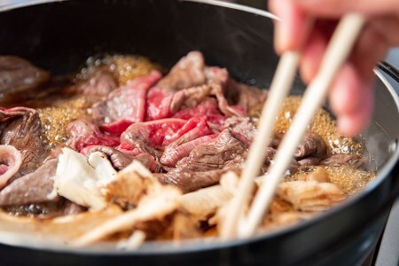 【令和7年3月出荷分】肥後の赤牛 すき焼き用 800g