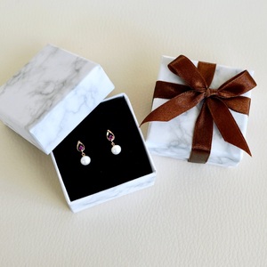 K10YG(10金) イエローゴールド パール & ルビー 揺れる シンプル スタッド ピアス  保証書付 SR-2031 242-062-a