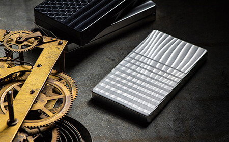 ジュラルミン 名刺入れ （浪格 銀） ｜美光技研 名刺ケース 名刺入れ 名刺入 アルミ