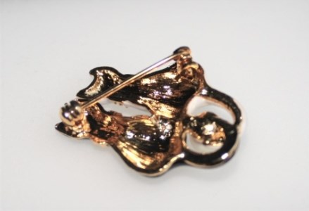 真珠 パール 猫 ブローチ アクセサリー
