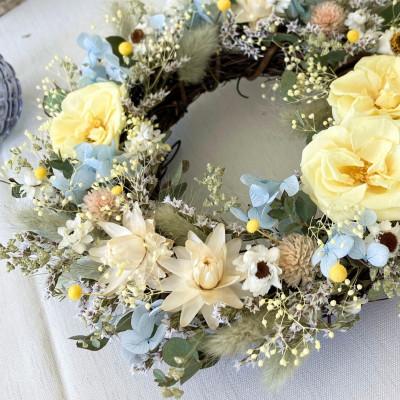 ふるさと納税 茅野市 信州八ヶ岳の麓から贈るドライフラワーリースS(淡イエロー) |  | 02