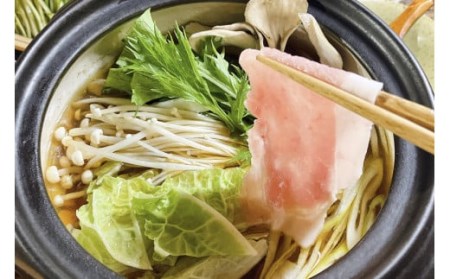 ブランド豚「ばんぶぅ」しゃぶしゃぶセット 合計1.2㎏ ばんぶぅ 豚肉 豚バラ肉 しゃぶしゃぶ しゃぶしゃぶセット 豚バラ ロース 肩ロース 焼き肉 しゃぶしゃぶ肉 焼肉用 ブタ肉 国産 茨城県産 ギ