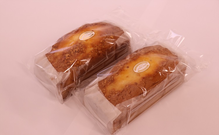 バターケーキ（２本入り）