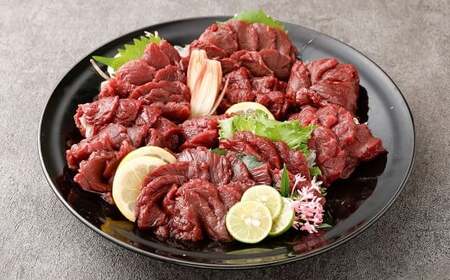 【フジチク】 国産馬刺し赤身 計1kg（約100g×10個） 馬肉 お肉 生姜・たれ付き