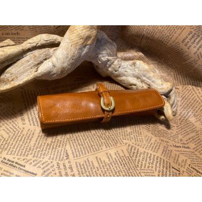 ふるさと納税 栗東市 蹄鉄バックルロールペンケース(キャメル)