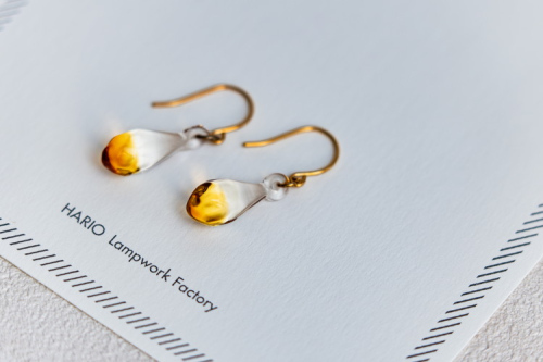 こがこもれびあーと　ピアス（フラム） |  耐熱 ガラス アクセサリー ランプワークファクトリー 職人 繊細 フォーマル カジュアル ピアス 20代 30代 40代 _DP66