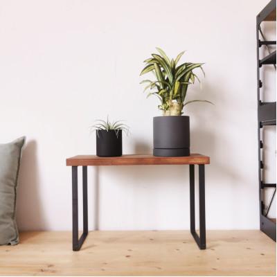 ふるさと納税 守口市 無垢材とアイアンのシェルフ H30cm W47cm / BR / 植物由来の天然オイル / 完成品