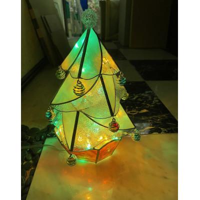 ふるさと納税 那珂川市 【ステンドグラスのある暮らし】クリスマスツリーランプ |  | 01