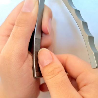 ふるさと納税 関市 ニッパー爪切り【喜伝次 爪切り 実 - みのり - 爪ヤスリ・レザーケース付き】 直刃波柄 |  | 03