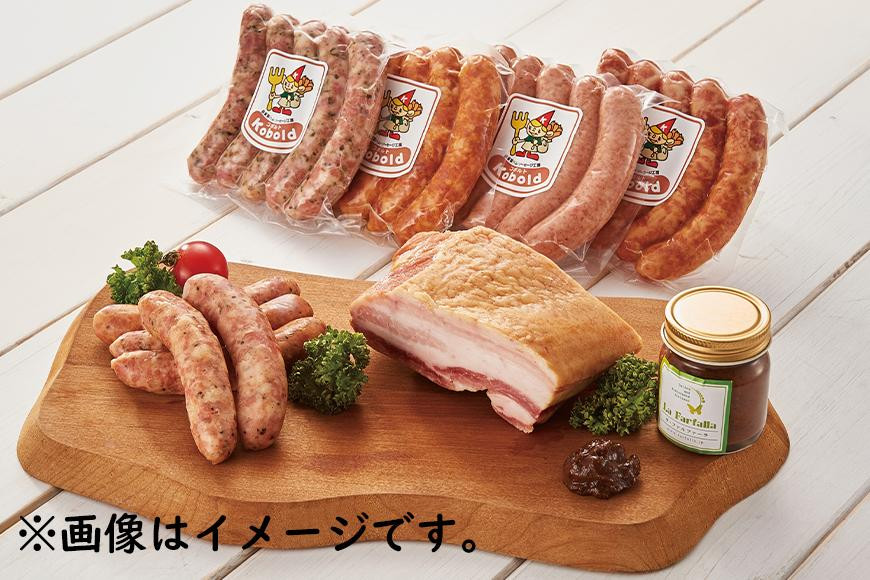 
大府の隠れ家レストラン『ラ・ファルファーラ』手製の大府産巨峰を使った無添加「バイオレットマスタード」＆手作りソーセージ
