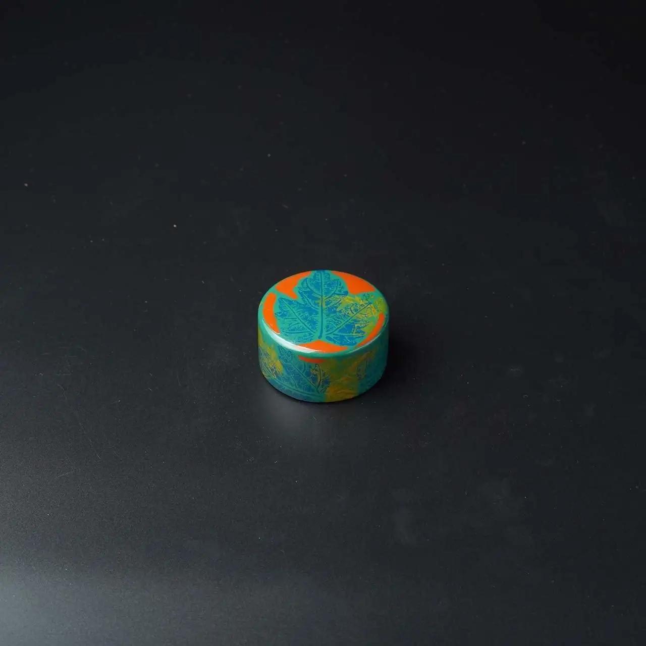 かりゆし書鎮（小）作品名【南の島で】