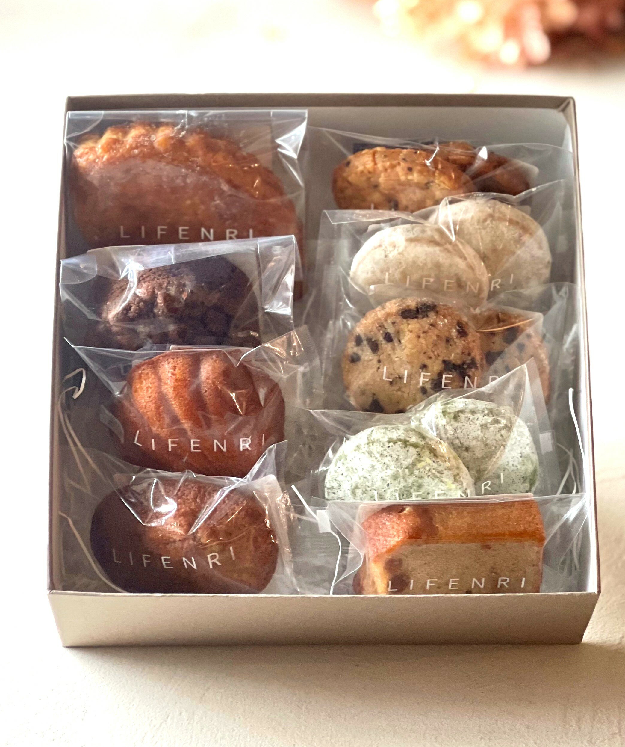 【ふるさと納税】LIFENRI の焼き菓子9点アソート 焼き菓子 焼き菓子詰め合わせ スイーツ ギフト 洋菓子 お菓子 食べ比べ プレゼント 贈り物 人気 おしゃれ
