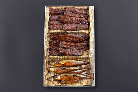 うなぎの大和煮 子持ちわかさぎ 鰻 うなぎ うなぎのたれ付き 大和煮 わかさぎ 老舗 伝統の技 生姜風味 飯田屋 贅沢 ご飯のお供 土用の丑の日 土用 丑の日 魚 魚介 ギフト 贈答用 茨城県 石岡市