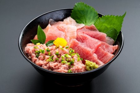 a15-037　カネト平田 刺身用まぐろ3種盛約1.5kg