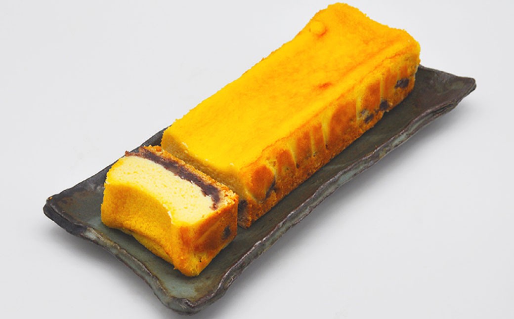 
            製餡所がつくるベイクドあんチーズケーキ 赤2本セット 【口溶け あんこ ケーキ スイーツ チーズケーキ クリームチーズ 生クリーム てんさい糖 お菓子 岡山県 倉敷市 人気 おすすめ】
          