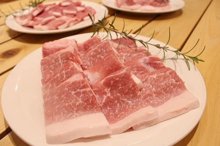 【京丹波高原豚】 豚モモ肉 焼肉用 1.3kg 【豚肉】 [010TN005]