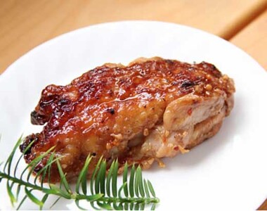 ひとつひとつ丁寧に焼き上げた、やみつきの「炭火焼き鳥」６パック【順次発送】【A219-frks115】