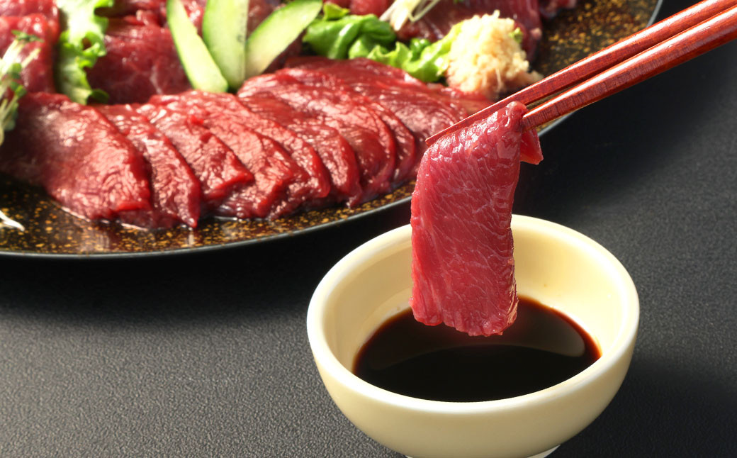 【フジチク ふじ馬刺し】極上馬刺し ロース・ヒレ食べ比べセット（3〜4人前／各200g）