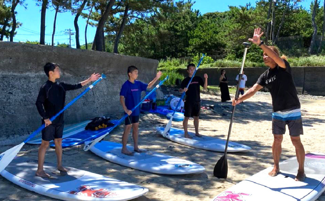 岡垣町の綺麗な海でサーフィン・SUP体験レッスン  海上散歩 体験チケット