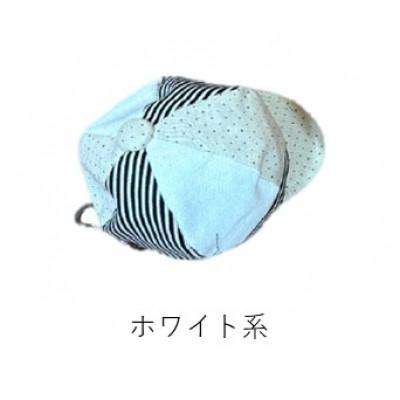 ふるさと納税 長岡京市 帽子キーホルダー(ホワイト系)