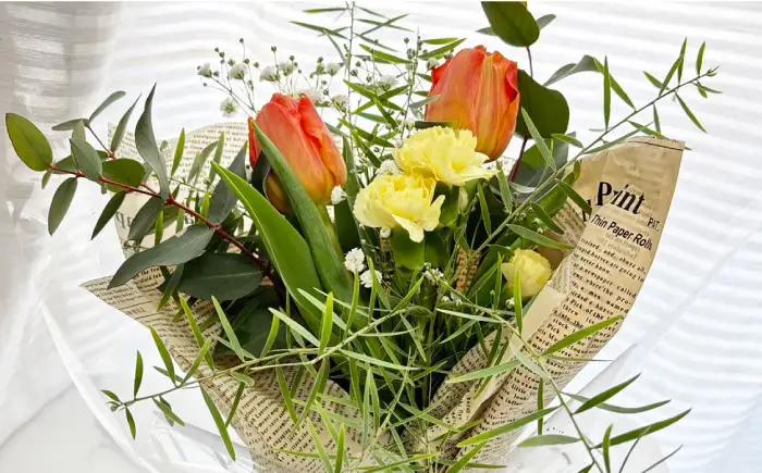 【全12回定期便】生花 季節のお花 / 花 生花 フラワーアレンジメント アレンジメント 花束 ブーケ ギフト お祝い 誕生日 記念日 プレゼント 贈り物 癒し リラックス 大阪府 / 大阪府藤井寺市