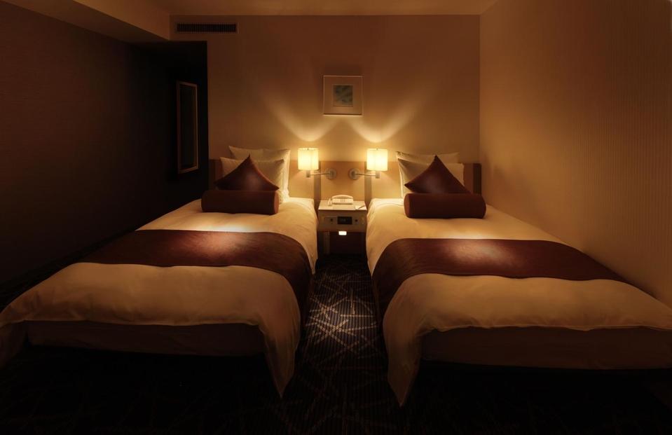 【IHG・ANAホテルズ特集】ANAクラウンプラザホテル新潟・スーペリアツインルーム2名1室 ペア宿泊券(朝食付き)