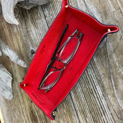 ふるさと納税 東広島市 【広島ジビエレザー×広島東洋カープ】東広島産鹿革使用　レザートレー |  | 03