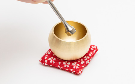 ミニミニおりん NASHI 座布団(赤／小桜柄)  仏具 ペット おりん ミニサイズ 可愛い 燕三条製【014S111】