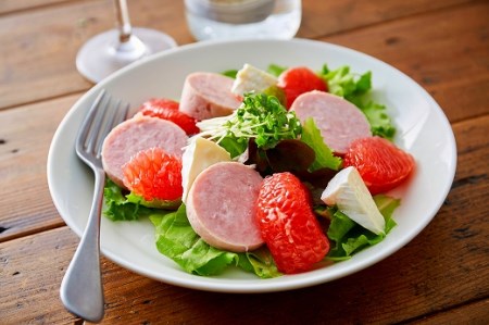 明方ハム 詰合せ Aセット 計810g  ( 伝統製法 農協 ハム ソーセージ フランク 肉 特産品)