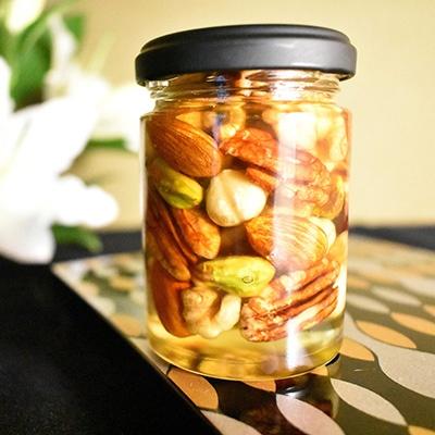 ふるさと納税 海南市 ナッツの蜂蜜漬け【峠プレミアム　萌(MOE)】　熊野古道　峠の蜂蜜×ナッツ |  | 01