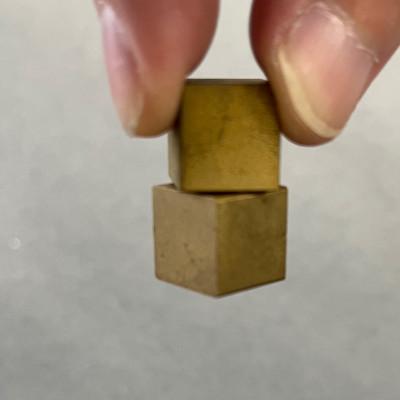 ふるさと納税 みよし市 真鍮マグネットキューブ 【CUBE】 4個 |  | 03