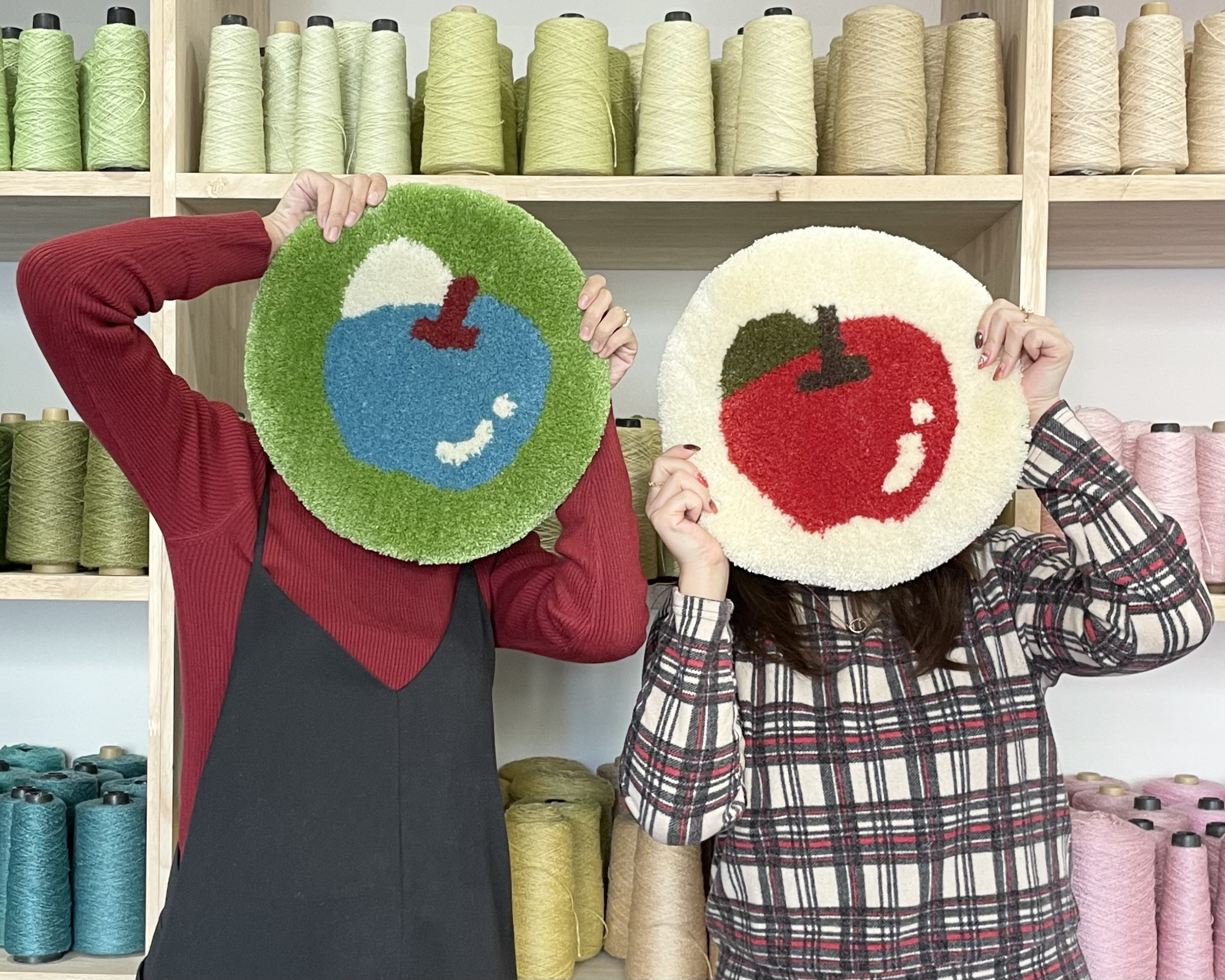 【体験】SORATOBU tufting studio 当日持ち帰り！チェアラグワークショップ（φ30cm）