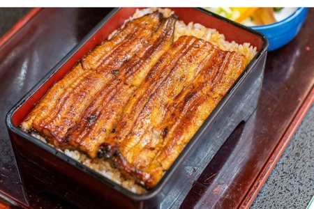 加須の名店うなぎ荒川の『国産うなぎ蒲焼 ２尾』 秘伝たれ・紀州備長炭使用