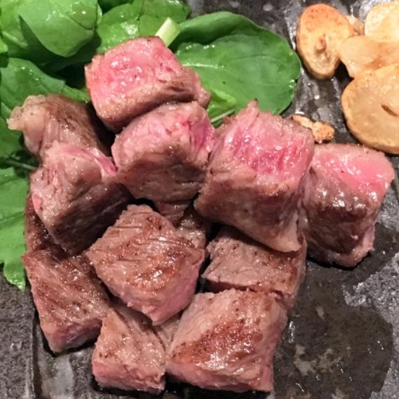 黒毛和牛「別海和牛」サイコロステーキ用500g【北海道別海町産】250g×2パック 国産 和牛 ステーキ【FF0000013】_イメージ2