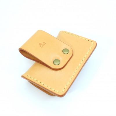 ふるさと納税 八千代市 牛ヌメ革 ベルトポーチ型スマートキーケース(手縫い) |  | 01