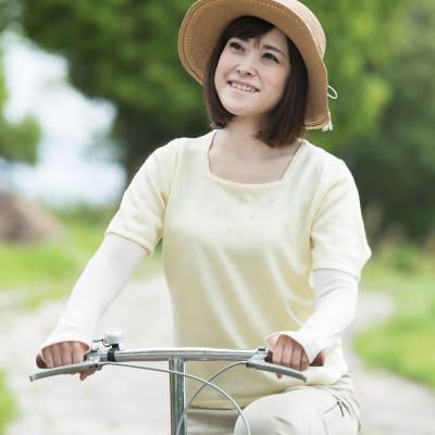 ふるさと納税 泉大津市 天然の美容繊維　UV対策　絹のさらさらアームカバー　ペールピンク　H-AM1900