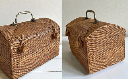 BAX-264SIN アタ 真鍮取っ手ドーム形蓋付きバスケット（無地・W30×D20×H20）