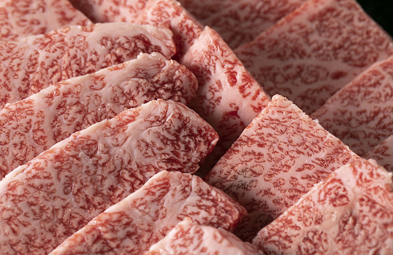 A5飛騨牛　焼き肉用　赤身モモ肉又は肩肉　300g