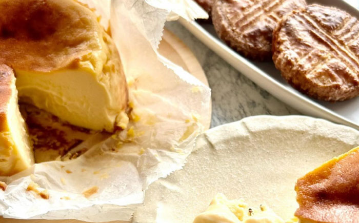 グルテンフリー バスクチーズケーキ 1ホール スイーツ セット ギフト お菓子 グルテンフリー 沖縄市 / GLÜCKS [BCDY003]